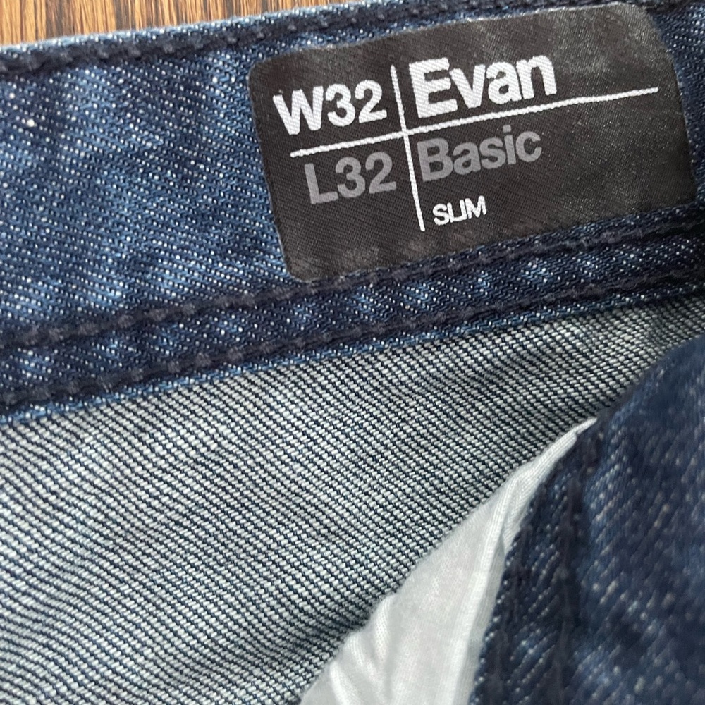 Buffalo Evan basic slim